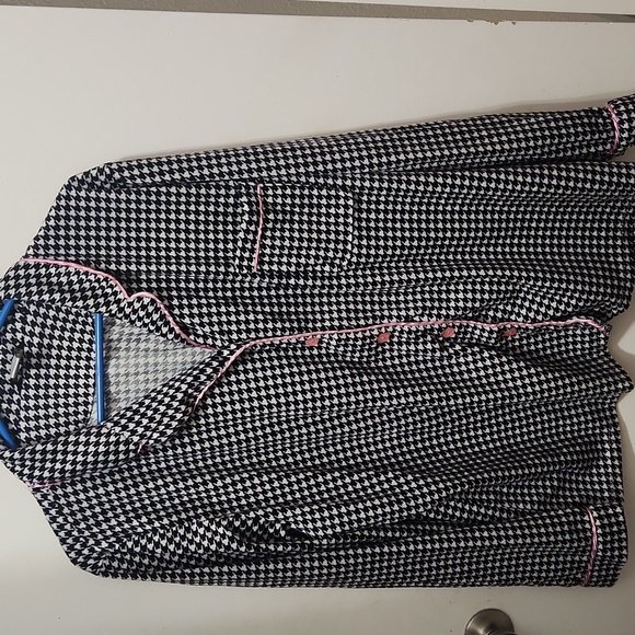Steve Harvey Houndstooth Soft plush Micro Fleece Pajama set EUC! - Picture 4 of 5